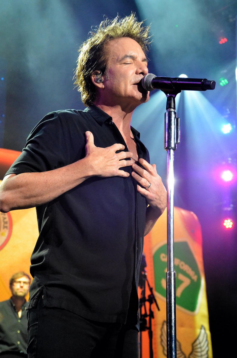 JBTConcerts's tweet photo. Hey, hey
Hey, hey, hey, hey 🎶 ...we knew we wouldn't forget this one! Thank you, @train &amp; @kcreospeedwagon, for rolling through Jones Beach with @YachtRockRevue this summer. 

📸 Chrisitne Connallon https://t.co/jF11sIJS8e