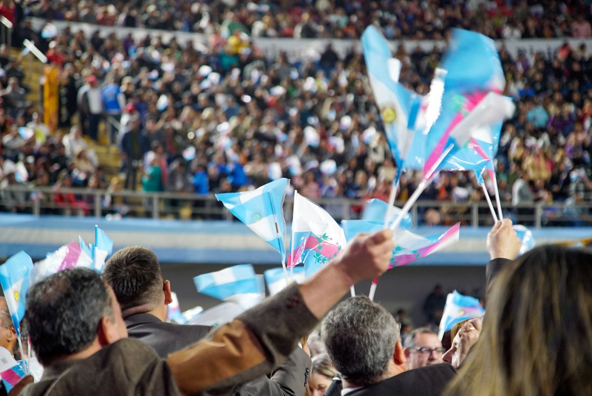 En un momento decisivo, la reforma constitucional puesta en marcha por <a href="/QuintelaRicardo/">Ricardo Quintela</a> marca un antes y un después en el camino hacia una sociedad más justa y equitativa. Su visión refleja un compromiso profundo con los sus valores fundamenrales: el amor por el pueblo y la