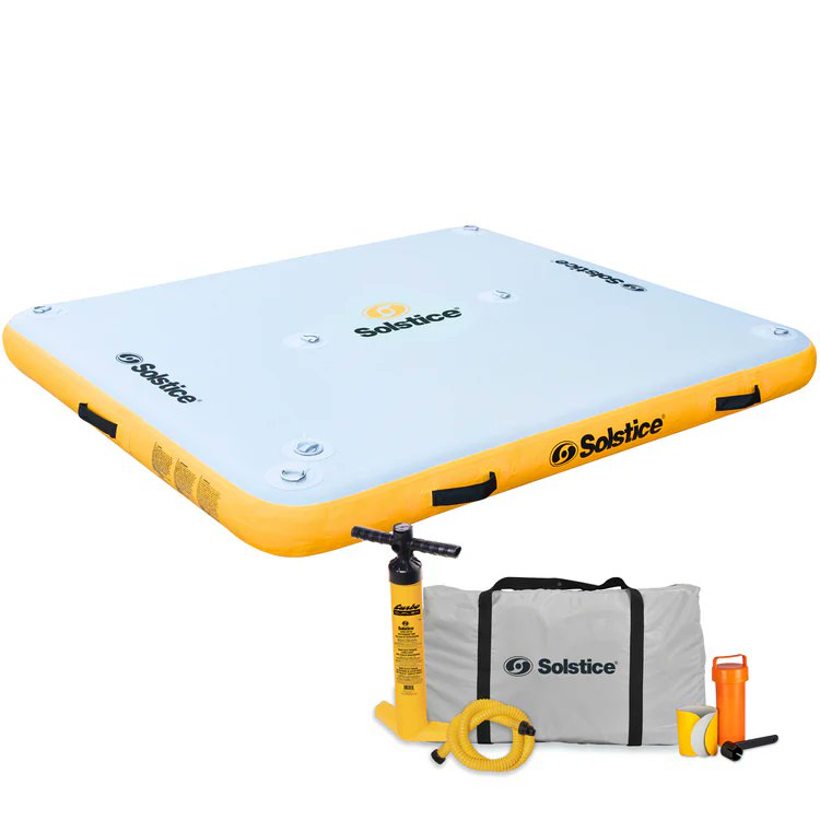 waterlinetechnologies.com
Website: waterlinetechnologies.com/solstic-classi…
The 10' x 8' dock is constructed to comfortably fit up to 8 people, making it the perfect size to party, play, relax or unwind on the water.