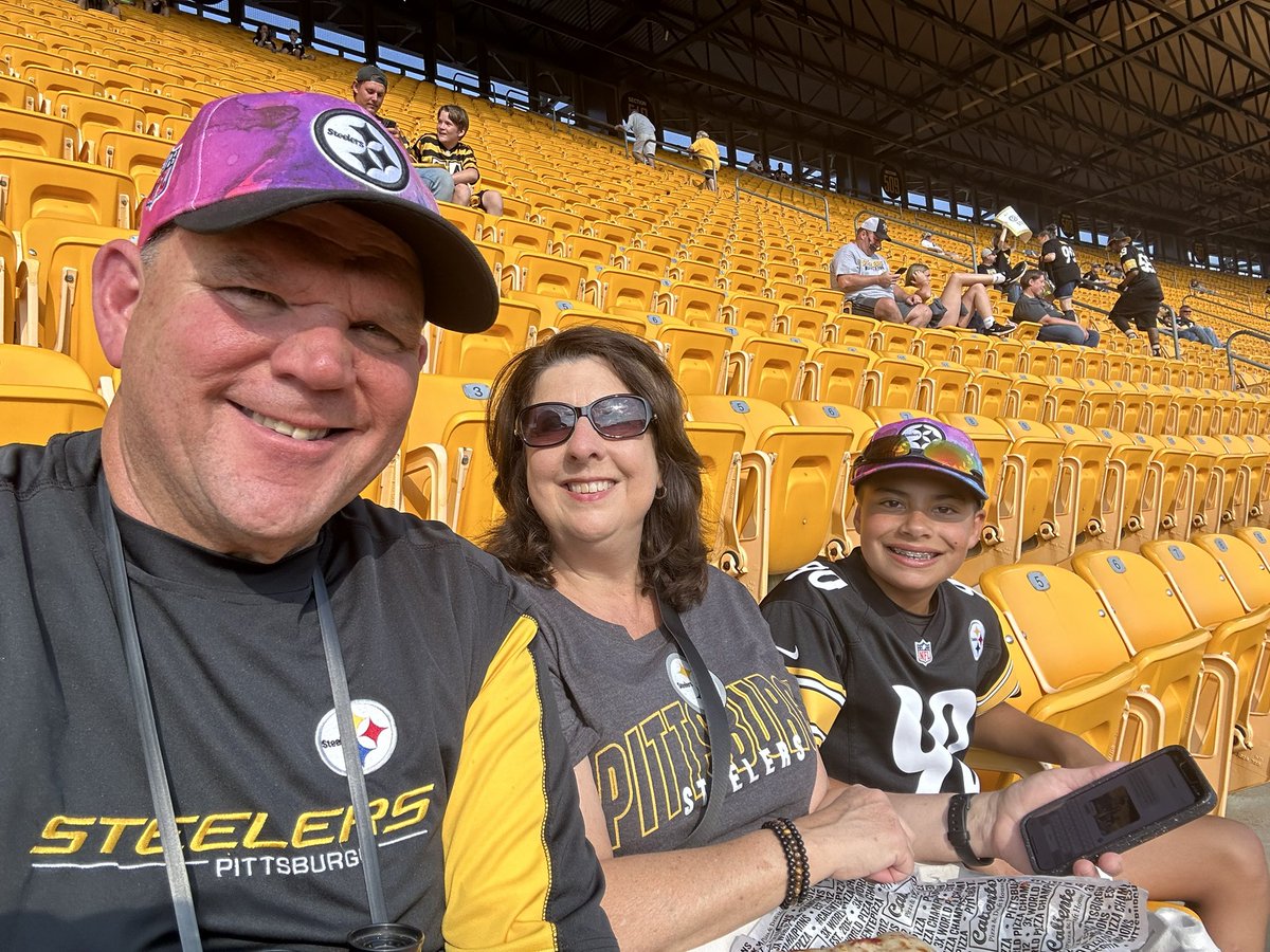 Chukster55's tweet photo. #HereWeGo https://t.co/IKE5voeHAn
