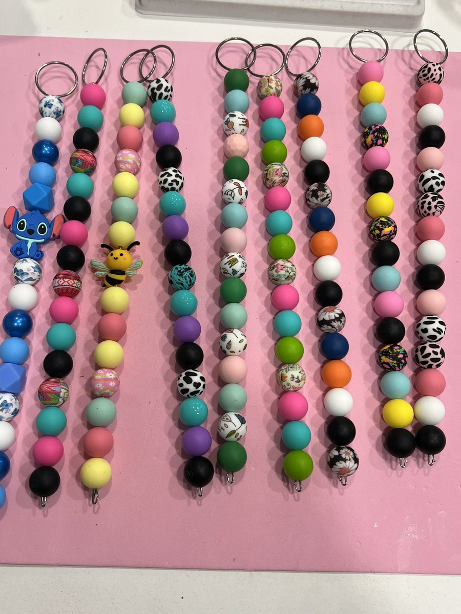 jandacreation's tweet photo. New wristlets coming soon to https://t.co/yt87nPlzNo https://t.co/eF6Uv5cojd