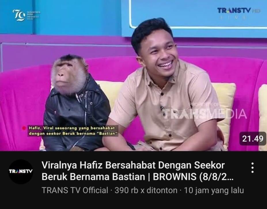 Pertemanan cewe:
- sefrekuensi

Pertemanan cowo:
- bernafas
- manusia (opsional)