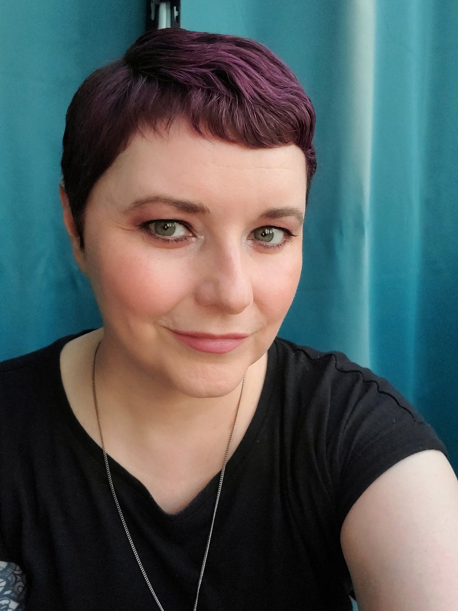 tammymacaulay33's tweet image. It's starting to grow back #ihateit #shorthair #ugh #itsnotme