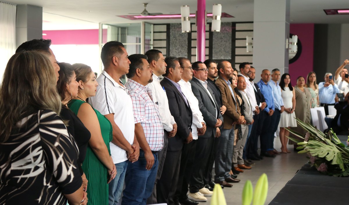 SafeFederacion's tweet photo. Hoy es un día significativo para nuestra federación, con orgullo anunciamos la toma de protesta del nuevo Comité Directivo de la Federación de Sindicatos Autónomos Federados, que liderará nuestras actividades y esfuerzos durante el periodo 2024-2027. https://t.co/Mox8rYreRQ