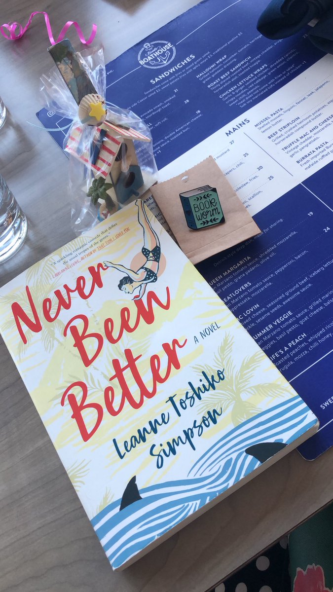 bookishlynancy's tweet photo. For our Cousins #BookClubNight this month we decided to meet up at a restaurant. As always we had a great discussion and a great time together! I’ll be hosting our next book club in October and The Housemaid by Freida McFadden was picked for our next read.📖
#FridayFunNight📚🍻 https://t.co/lxeL83jtUg