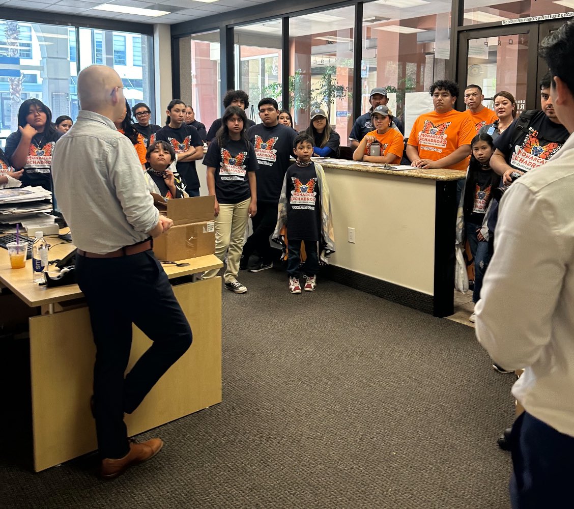 Senator Richard Roth (@generalroth) on Twitter photo #TeamRoth was excited to welcome to our district office, 50 youth leaders from <a href="/TODEC1/">TODEC Legal Center</a> Monarcas Luchadoras Summer Leadership Program, who are designing and leading a variety of campaigns driven by the problems they see in the community and their vision for how to solve them. #TeamRoth was excited to welcome to our district office, 50 youth leaders from <a href="/TODEC1/">TODEC Legal Center</a> Monarcas Luchadoras Summer Leadership Program, who are designing and leading a variety of campaigns driven by the problems they see in the community and their vision for how to solve them.