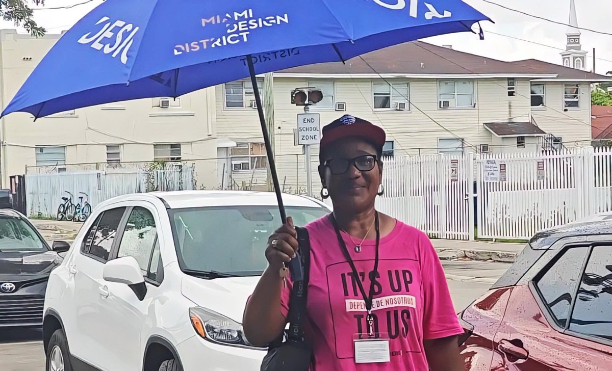 UNITEHERE_SoFla's tweet image. 1️⃣1️⃣days until Miami’s Primary Election!
🌧️Rain won’t stop us.
🗳️✊ Every knock brings us closer to re-electing @MayorDaniella, and Commissioners @KeonHardemon, and @RaquelRegalado.