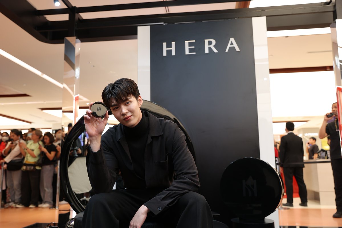 _24News_'s tweet photo. “HERA” แบรนด์เครื่องสำอางลักซ์ชัวรี่ เปิดช็อปใหม่ใจกลางกรุงเทพฯ ครั้งแรก ส่งต่อความงามเหนือระดับจากกรุงโซล https://t.co/b4QYD4VfdP ผ่าน @Twentyfour-news 

#HERA #HERAisComing #HERAThailand #HERABlackCushionFoundation #HERASensualPowderMatte
#Fourthnattatwat #Meennicha8 #primiily #JANISTAR