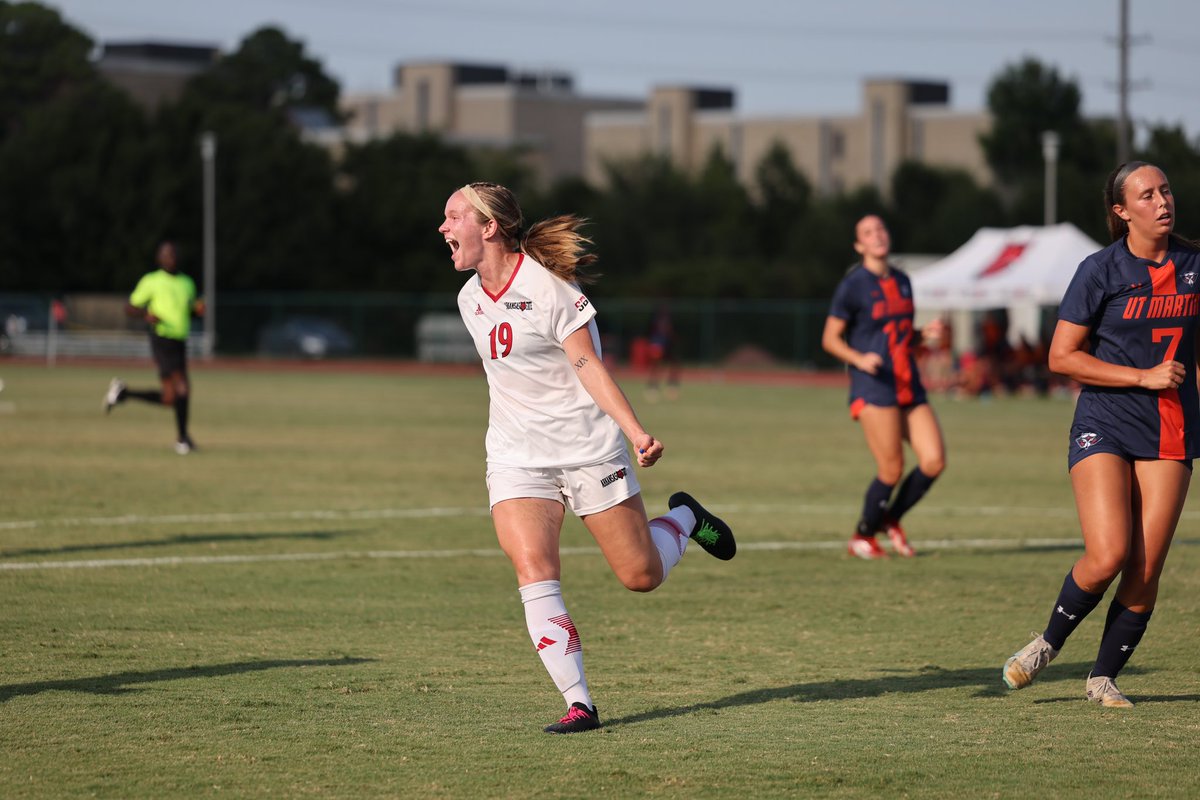 AStateSoccer's tweet photo. RED WOLVES WIN!

UTM 0
A-State 1

#WolvesUp https://t.co/x0xx3ATgC2