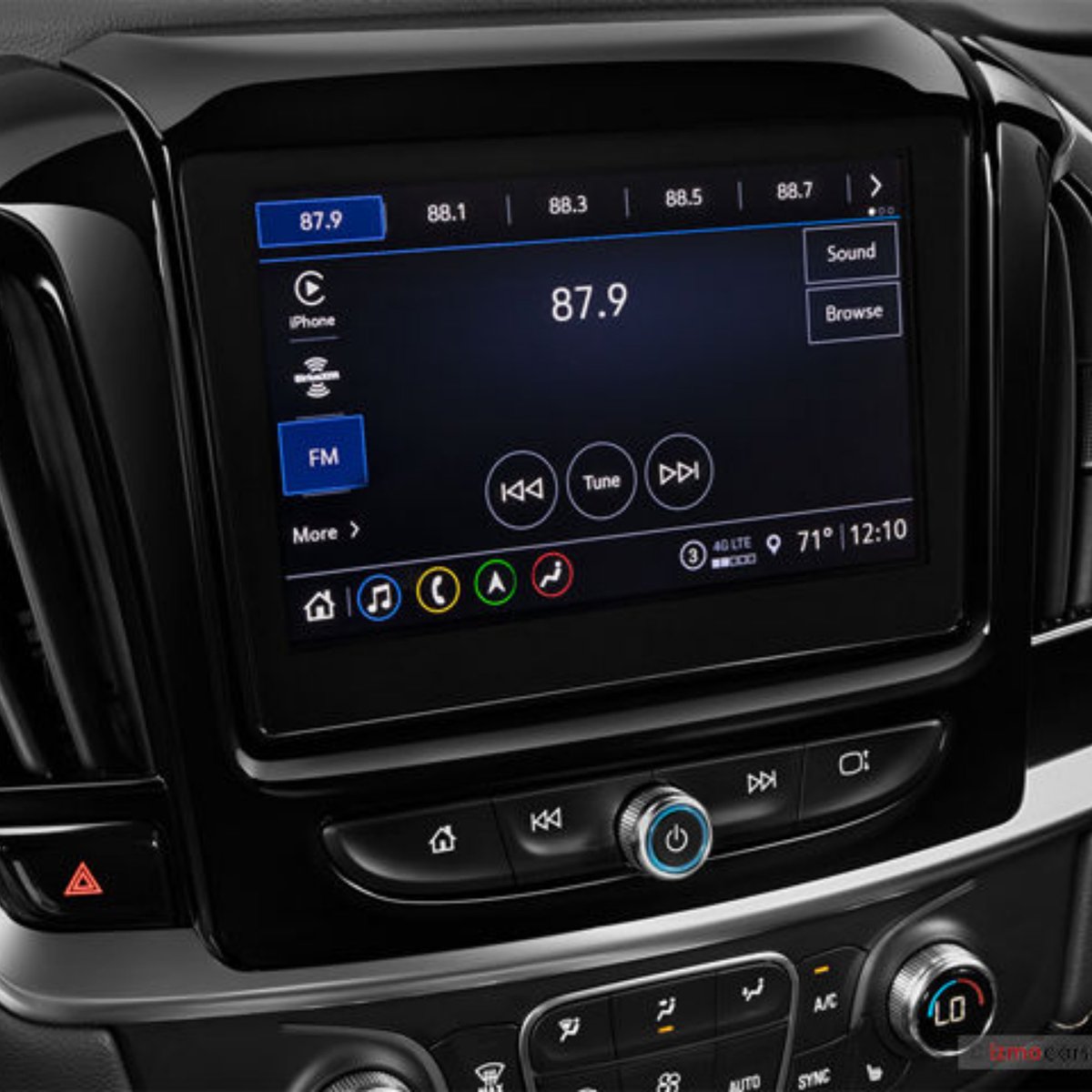 SimiValleyChev's tweet image. Stay connected on the go with Chevrolet&apos;s advanced infotainment system. 📱🎶

Experience seamless integration and convenience.

Click our bio to explore the features.
#SimiValleyChevrolet #ChevyTech #Infotainment