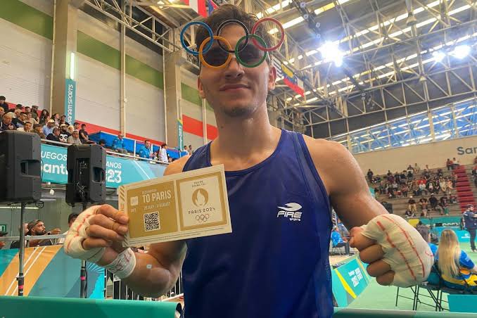 katilunga's tweet photo. ¡RÉCORD HISTÓRICO DEL GREEN!
🇲🇽🙌🏽✨🙏🏽🥇🤩😀🥈👊🏽🫶🏽🇲🇽

El mazatleco Marco Alonso Verde (71kg.) es el primer púgil de México que gana:

🥇 en Juegos Centroamericanos y del Caribe (San Salvador 2023).

🥇en los Juegos Panamericanos (Santiago 2023).

🥈Juegos Olímpicos (París 2024). https://t.co/hRnw59PHPc