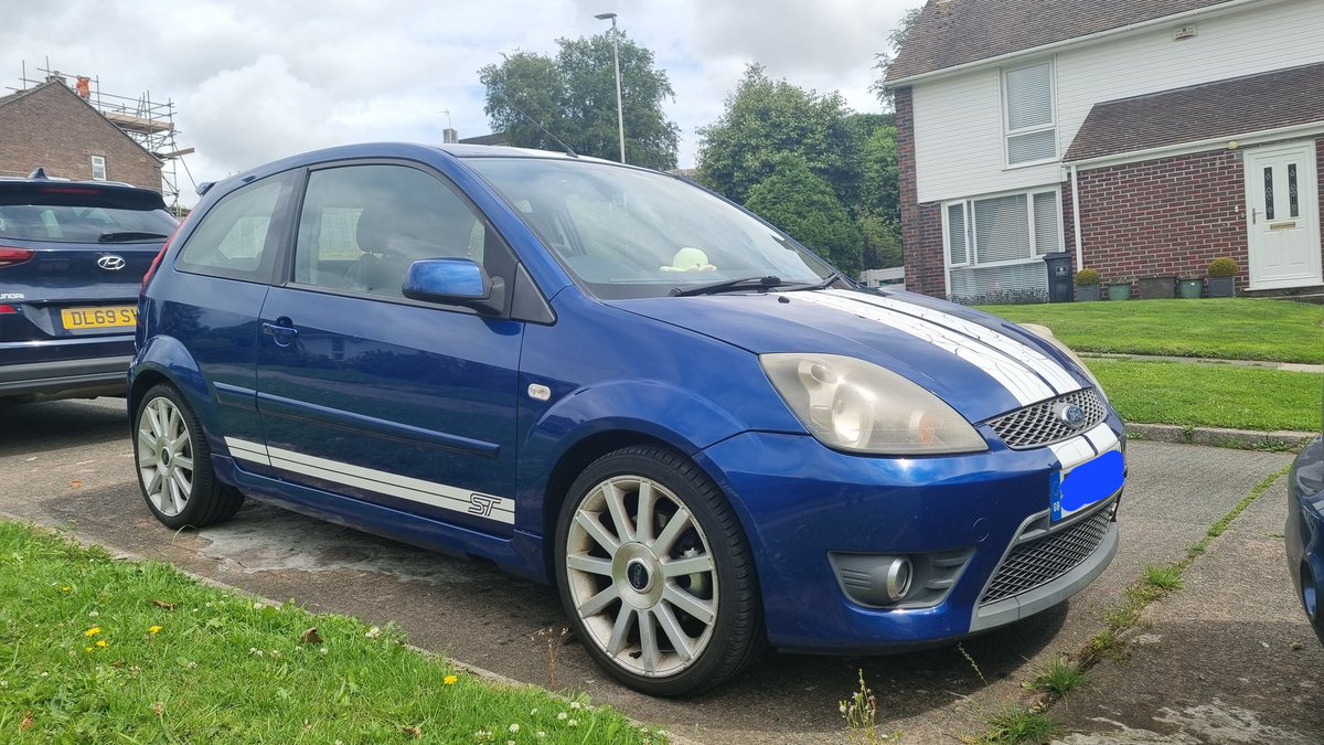 ZenSneppy's tweet photo. @Robby_DeGraffAP 2007 Fiesta ST150! 155K miles on the clock, and coming up to its 17th birthday in September :) https://t.co/tiXs6ez6GE