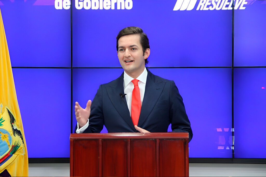 Talento y visión💪🔥| El movimiento #ADN, en su convención nacional, anunció la lista de candidatos con los que buscará escaños a la <a href="/AsambleaEcuador/">Asamblea Nacional</a>, de cara a las próximas elecciones. Entre otros, se destaca el nombre de <a href="/etorrescobo/">Esteban Torres Cobo</a>, viceministro de Gobierno y funcionario