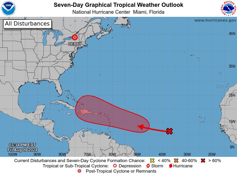 Quintanarroenses, la zona de baja presión asociada a una onda tropical, al oeste-suroeste de las islas de Cabo Verde. Presenta 10% de probabilidad para desarrollo ciclónico en 48 horas e INCREMENTA ♦️ a 70% en 7 días. Se localiza aproximadamente a 5,465 km al este-sureste de las