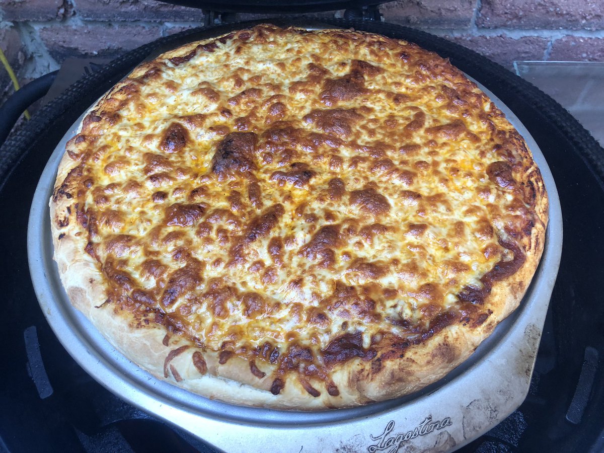 Shooker35's tweet photo. Cheryl Sadana birthday cellie &amp; #BiGreenEgg pizza night.

Siobhan measures a cheese pizza’s to mine &amp; no contest! 

Then there’s The Works!

Assisted by Smashing Pumpkins &amp; Pilsner Urquell https://t.co/yNnoiRtFAi