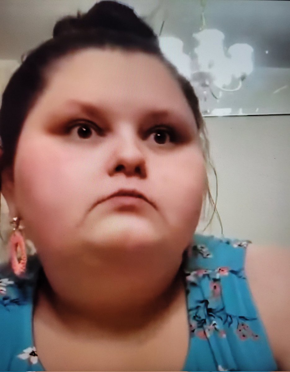 Poop bun era Amberlynn is peak Amberlynn