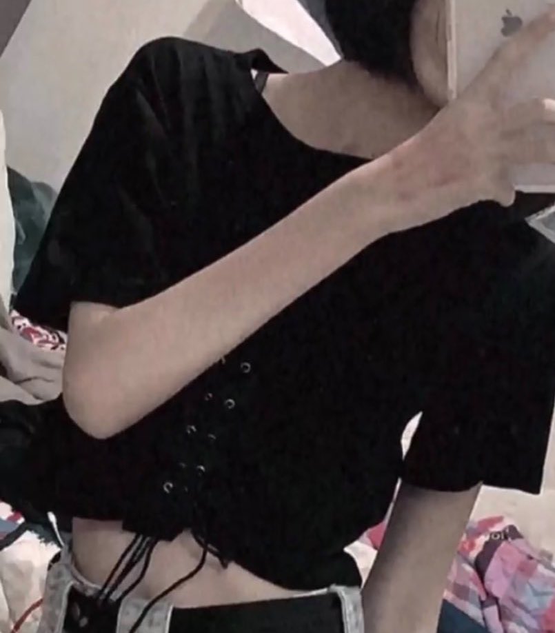 算惹 還是祝你們七夕快樂ㄅㄚ❤️ https://t.co/J9pUfDjXWe