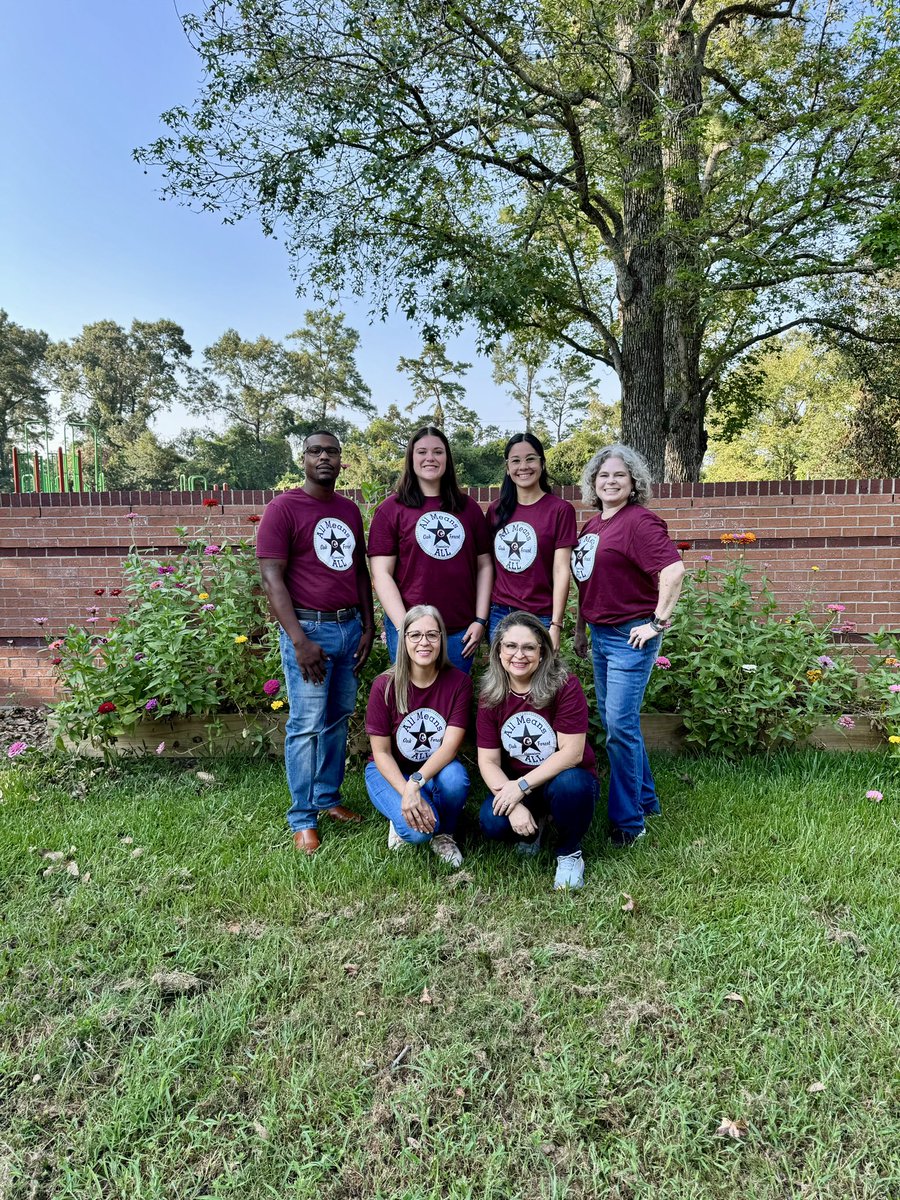 Our powerful Kinder team. @MsMills_Kinder <a href="/MissMurski/">Kaleigh Murski, M. Ed</a>