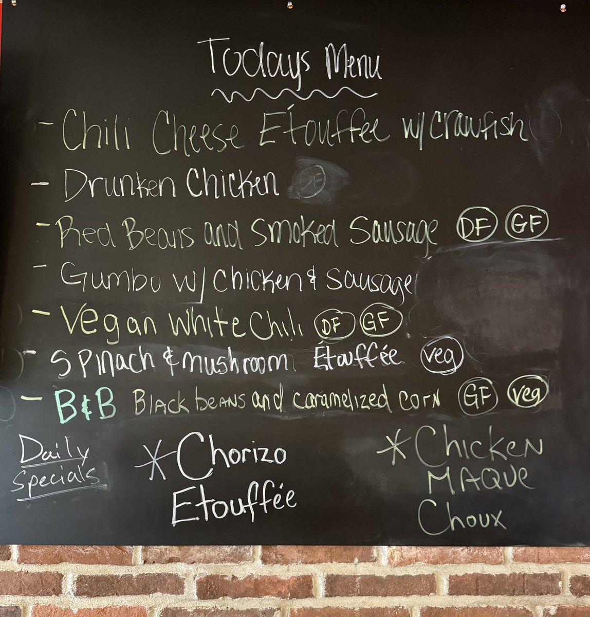 YATSGRANDVIEW's tweet image. Chorizo Étouffée is back on the menu #ingrandview #5xnw #columbusohio #614 #feedyoursoul #asseenincolumbus #cbuseats #cbusfoodscene #glutenfree #dairyfree #vegan #vegetarian #cajun #comfortfood