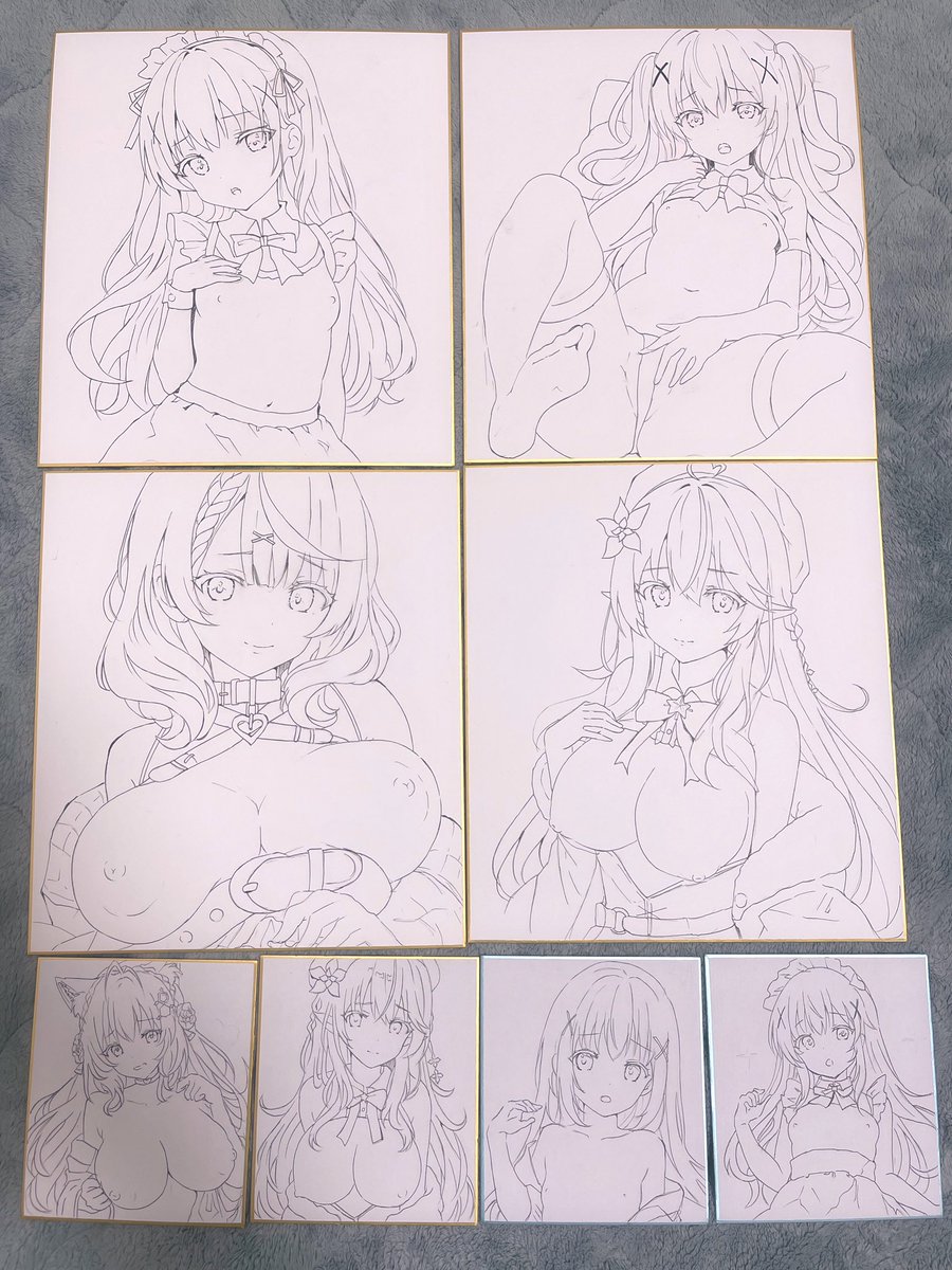 手描き色紙の線画。まだ色塗り終わって無いけど絵柄先に公開しておきます。もう明日なので!こちらトレーディングミニ色紙の当たり用ですー!ミニ色紙は直接袋に入れるので開けてからのお楽しみです!大色紙の方は当たり券が入ってます 