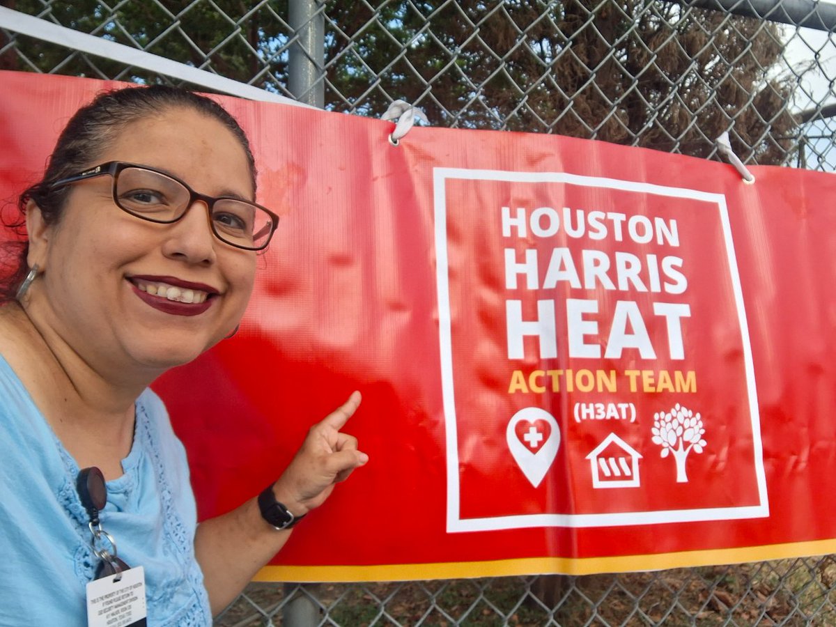 mmmjsaldivar's tweet image. Excited to look thru my packet I picked up from the @HoustonTX  @HoustonHealth Magnolia MSC for #H3ATMapping data collecting tomorrow. On the cool  @METROHouston rail &amp;amp; headed home. #NocarFriday
#extremeheat
#UrbanHeat
#PublicHealth