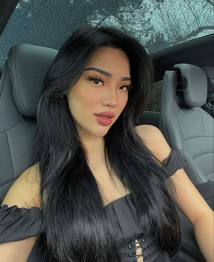 Oi oi tt!!
Aq é a Suki, aquela lá com o carro rosa em velozes e furiosos!!
A conta não é nova mas eu rebootei e to procurando novos amgs e plots!! 
Quem tiver interesse comenta que eu chamo!

Quem puder dar rt para chegar em mais pessoas eu agradeço.