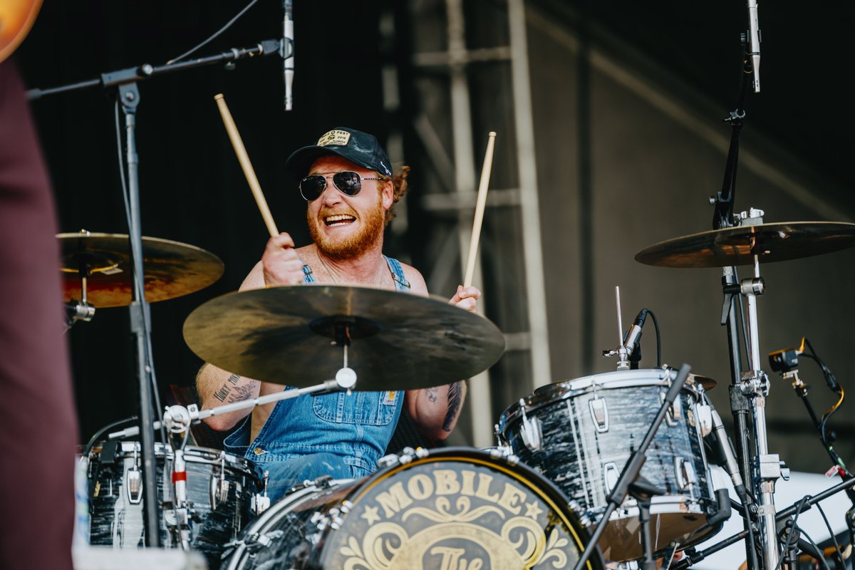 Y’all, the energy The Red Clay Strays brought to the stage!

Photos: <a href="/toddowyoung/">Todd Owyoung</a>