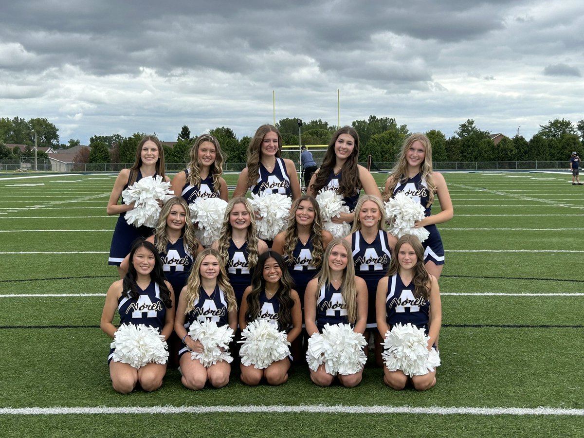 First fall sports photo shoot today. This is always a sign that the school year is around the corner. I’m so excited to see what 2024-25 has in store for Appleton North High School. Let’s go Lightning ⚡️👊🏼! #FollowYourCompass