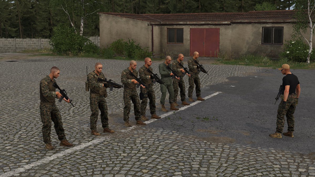 MarinesArma's tweet photo. Marines going though Corporals Course #arma #armareforger #marines #usmc #3b1m #xbox #pc https://t.co/VWZrEtdMng