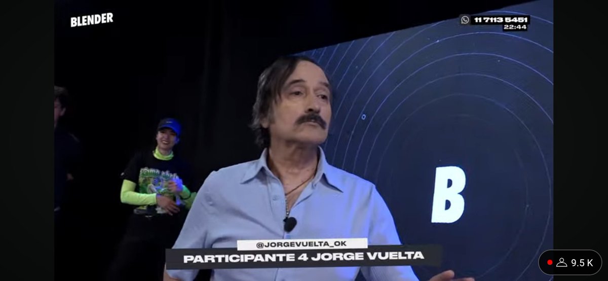 serringui's tweet image. Y EL AWARBORD ES PARA @morenoparalavic 
@estoesblender