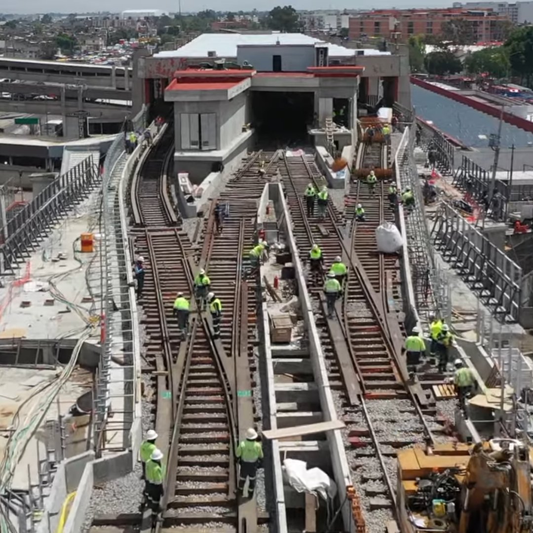 SntVTC's tweet image. ¿Está a punto de finalizar la renivelación de la #Línea9 del @MetroCDMX? Así avanzan con el tendido de vía, cableado de equipo electromecánico y modernización de las instalaciones de la terminal Pantitlán ¿Te gustaría ver un video de avances? ¿Cuándo crees que esté listo?