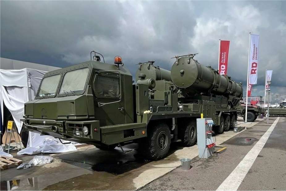 ArmyRecognition's tweet image. Breaking News: First Image of New #Russian #S500 #AirDefense Missile System Unveiled Online
armyrecognition.com/news/army-news… @Le_Figaro @TF1Info @infofrance2 @F3Regions @lesoir @lecho @lalibrebe @RTBFinfo @rtlinfo @vrtnws @lemondefr @LCI @Le_NouvelObs @France24_en @lecho @sudinfo_be