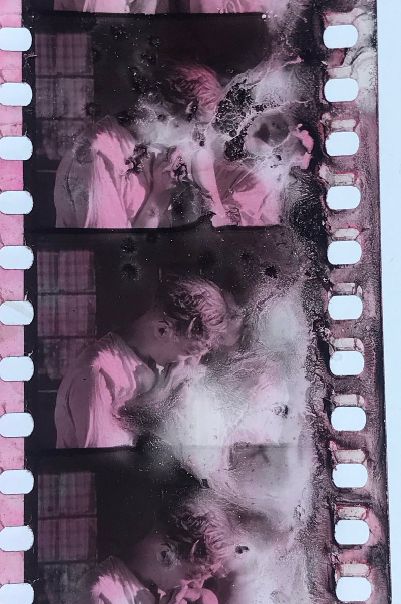 There’s something so tragically beautiful about deterioating nitrate