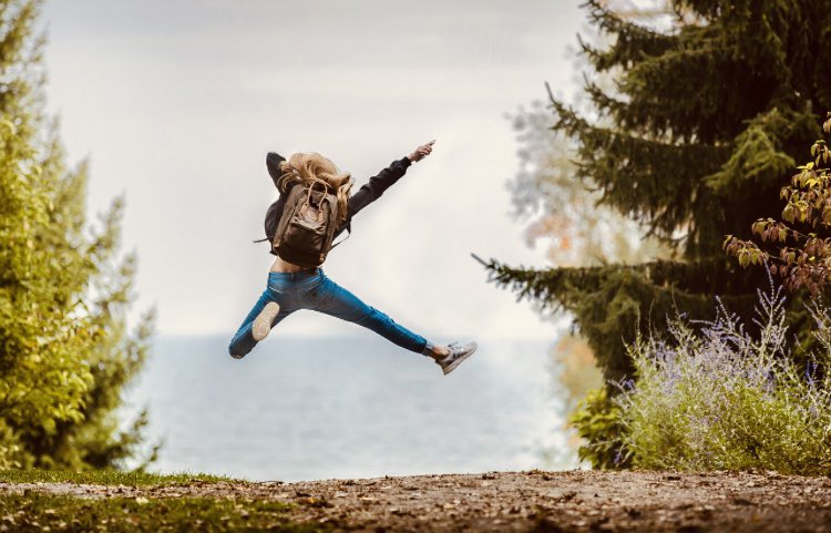 The #firewords280 prompts are officially back after a summer hiatus!

August theme: Sun-kissed Happiness 🌞 

August 10: ecstatic
August 11: alchemy
August 12: birdlike 

Please use the most current prompt list &amp; include our # for reposts. Themes are just suggestions. No AI. TIA!