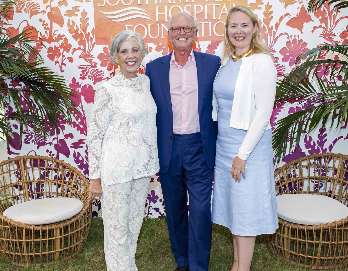 .<a href="/LawlorMedia/">Lawlor Media Group</a> .<a href="/JeanShafiroff/">Jean Shafiroff</a> #southamptonhospital                .<a href="/SHH_Foundation/">Southampton Hospital Foundation</a>        SOUTHAMPTON HOSPITAL FOUNDATIONS ANNUAL 66TH SUMMER PARTY RETURNS TO WICKAPOGUE ROAD  timessquaregossip.com/2024/08/southa…