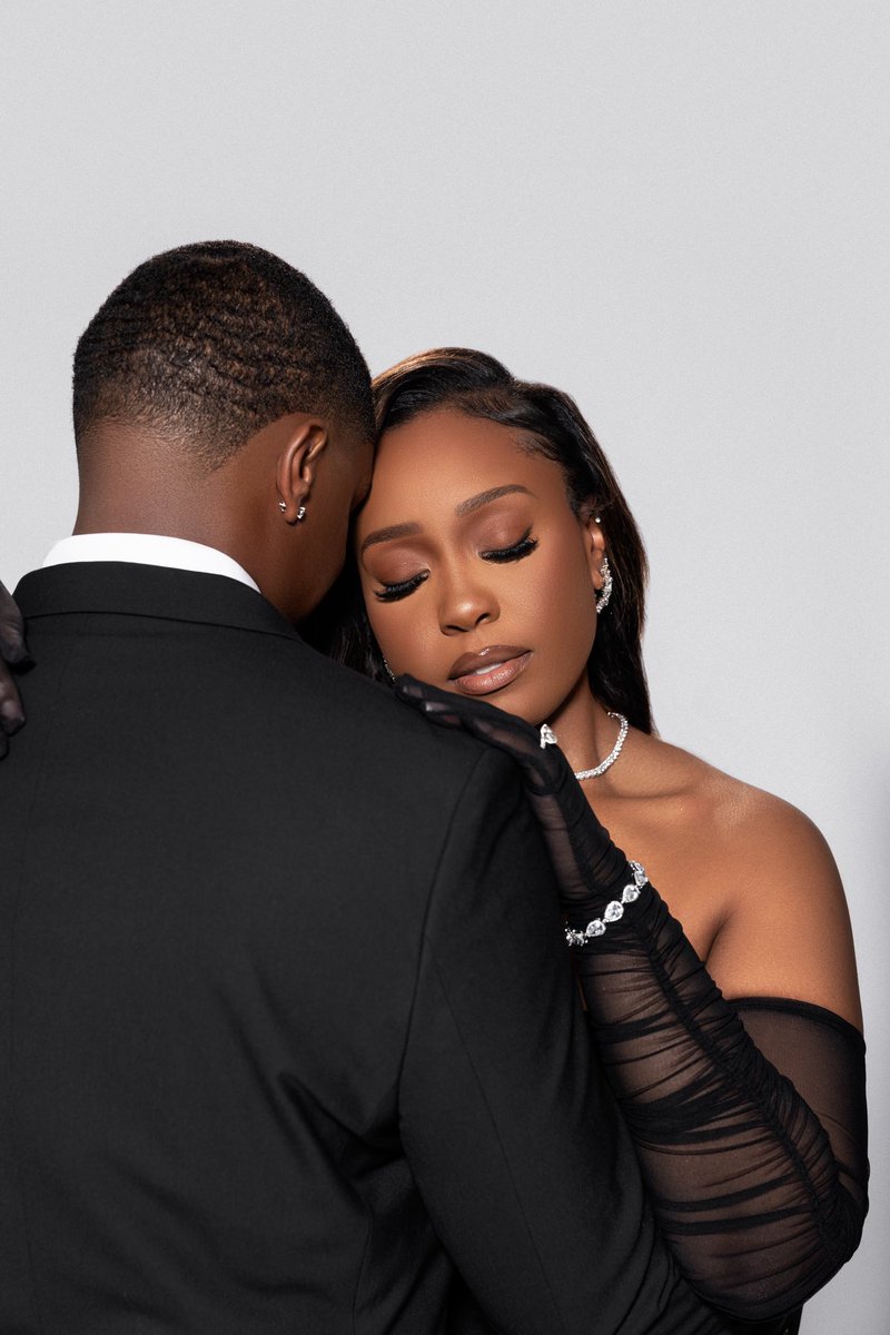 DiamondRuby_'s tweet image. Here’s to forever 🥂🍾 V.XV.MMXXV