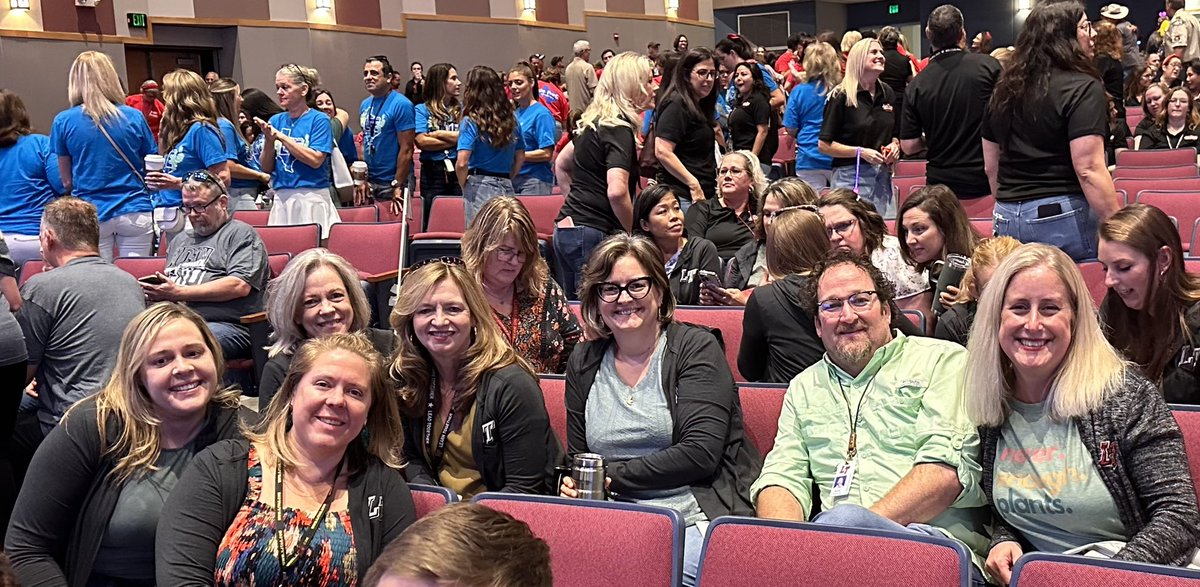 LTISDSpecSvcs's tweet image. Special Services have been busy this week getting ready for the new school year!  Many thanks to our coordinators, leads, ICs and staff for the awesome learning opportunities this past week! Thank you to SEPAC for showing our teachers your appreciation ❤️