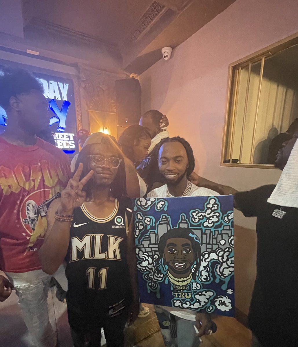 YungSkinnyTay's tweet photo. #WestsideLegend #TheBankEventCenter @SB_Skooly 🛣️🦖🖤🙏🏾✨ https://t.co/Pj3Pg5vkWg