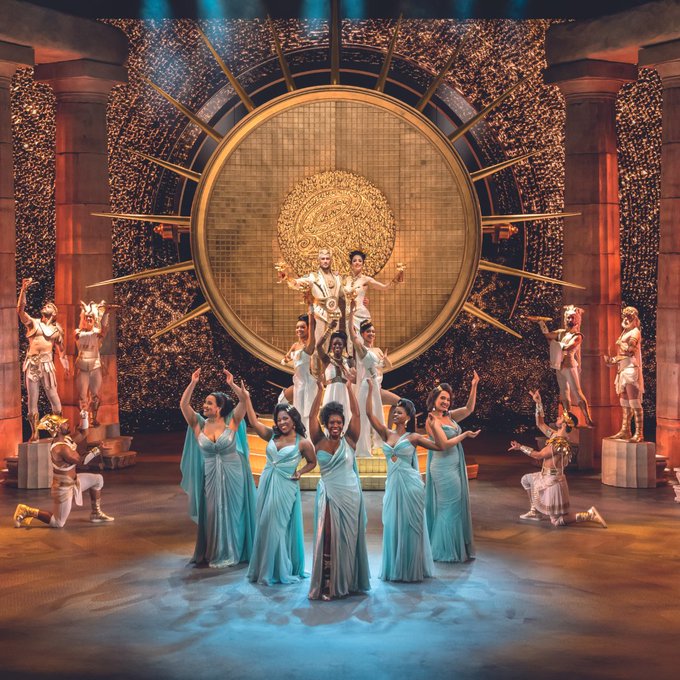 Bless my soul! 🙌🏺 HERCULES to electrify London's West End in summer 2025. ⚡️#D23