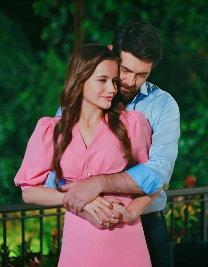 Allah'ın nimetlerinin en güzeline inanıyorum ve Allah bizi korusun ❤️🤍❤️🤍
#Yamur Yüksel 
#Barış Bektaş