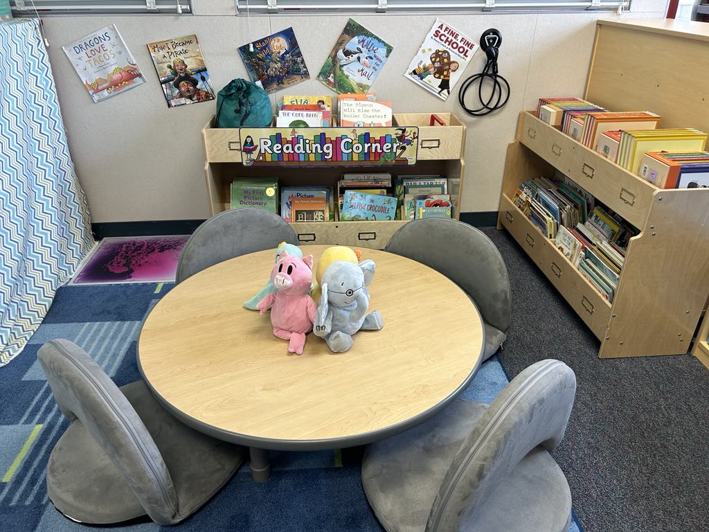 This is how I Twinkl…😘 <a href="/twinklusa/">Twinkl Teaching Resources - United States</a>