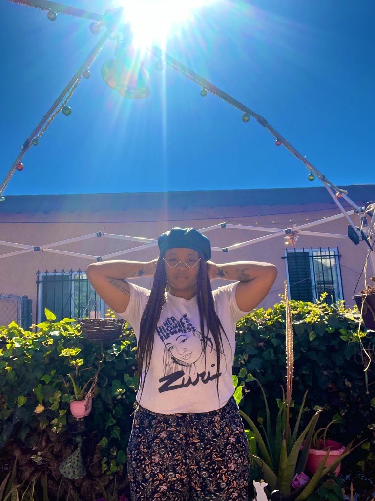 I love you this much 💠  ⁦<a href="/Zurberry/">Her Highness Of Lowness</a>⁩