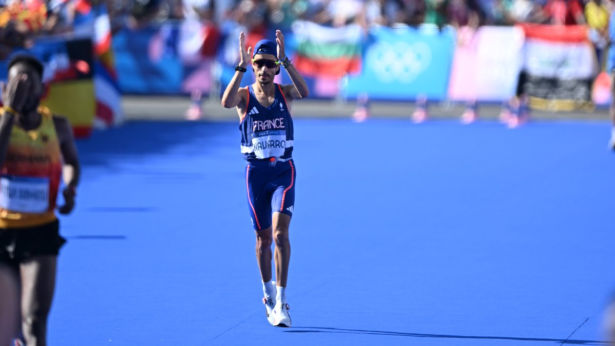 🙏 Il a tout donné !

🇫🇷 Nicolas Navarro a fini fort et se classe 16e du marathon en 2h09'56''. Hassan Chahdi termine 20e en 2h10'09'' et Felix Bour 50e en 2h13'46''. 

🇪🇹 La victoire revient à l'Ethiopien Tamirat Tola en 2h06'26'', record olympique.

🎥 Suivez #Paris2024 en