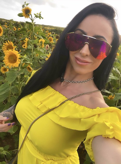 Watch 💞 𝘙𝘦𝘣𝘦𝘤𝘤𝘢 𝘑𝘢𝘥𝘦 💞's leaked NSFW photo on TwXstars