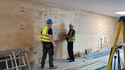 CanUcheldreCtr's tweet photo. #UcheldreNewBuildUpdate #UKGovernment #ArtsCouncilOfWales #CommunityFacilitiesProgramme #GrosvenorConstruction #culturalandheritage #transformation https://t.co/VzEpoewgil