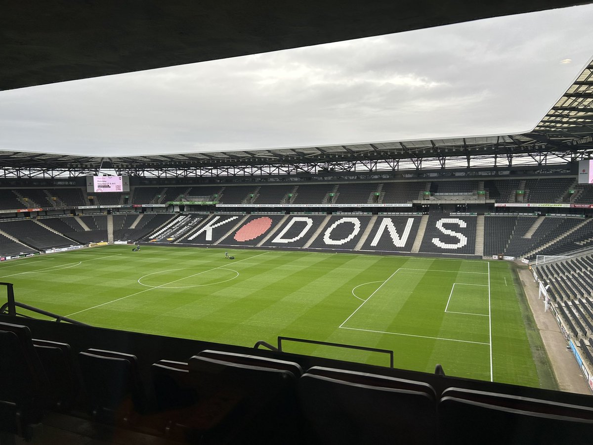 tjroche's tweet photo. Here we go again 👊 #bcafc #bantams https://t.co/DJmgerc8yS