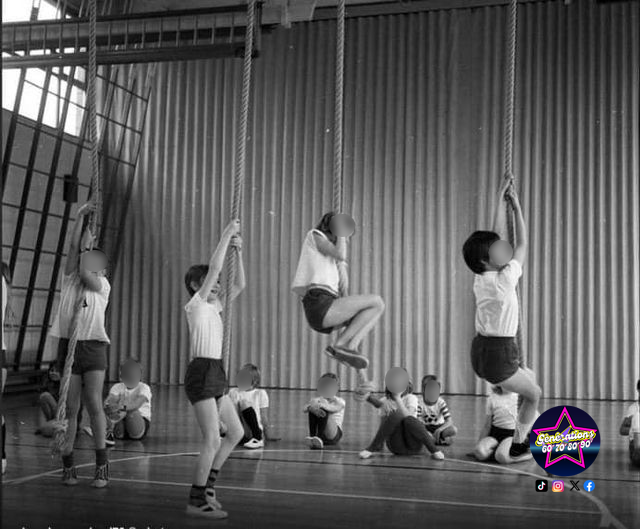 Ⓖⓔⓝⓔⓡⓐⓣⓘⓞⓝⓢ60708090📼🎙️✨ tweet media