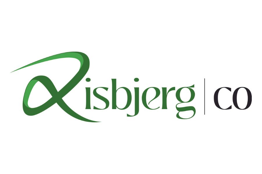 RisbjergCo's tweet photo. Hvis du bor i Hvidovre - måske endda i Risbjergkvarteret - har du lige nu mulighed for at påvirke, hvordan et nyt digitalt nyhedsmedie skal være. Svar på syv korte spørgsmål her: https://t.co/qoKbNhhuD4 #hvidovre #hvidovrenyt https://t.co/C5s77vBJ2H