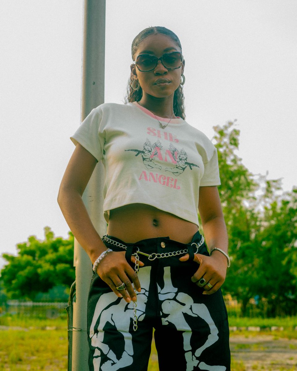 mahdeyofficial's tweet photo. Loved this outfit @_stanky419 styled for me. Just might make this my thing😌 https://t.co/fpeaIPTREC
