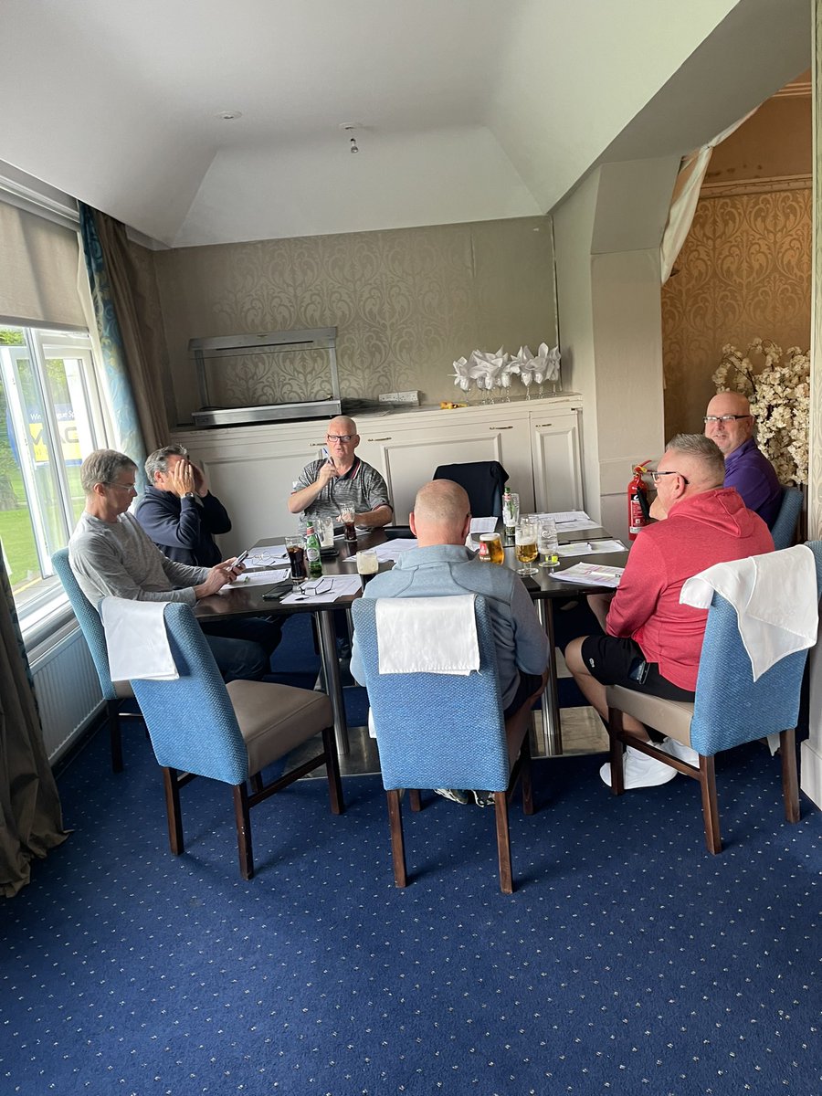 The morning after the night before. 27 managers had the night of their lives last night. 3 leagues of 9 and some amount of ££ spent on Haaland and Palmer. Best way to do fantasy football is the <a href="/FantasyLeague/">Fantasy League</a> way